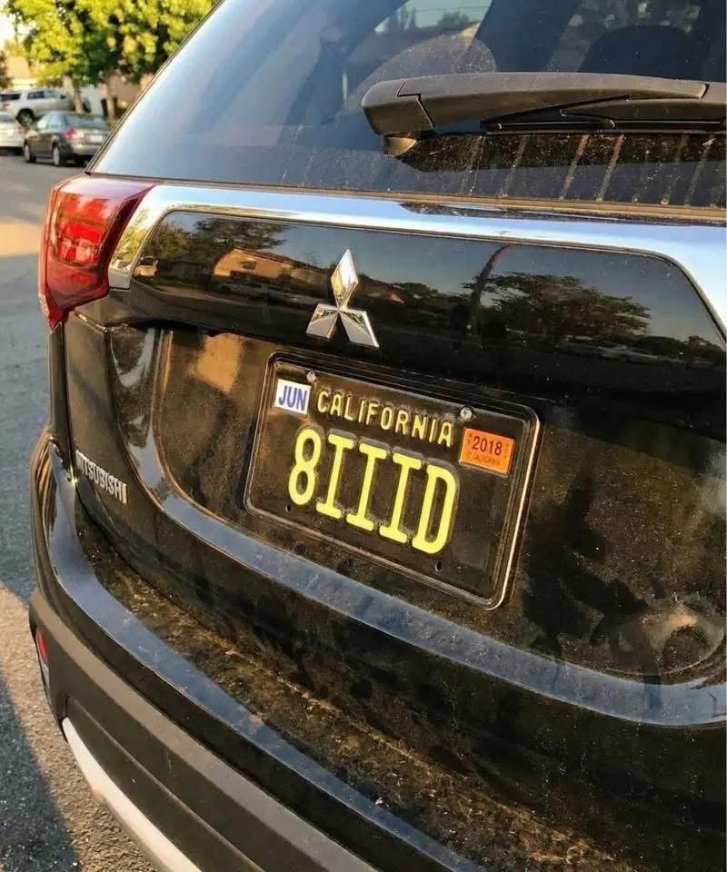 How One Custom License Plate Turned Into an Unexpected Online Moment